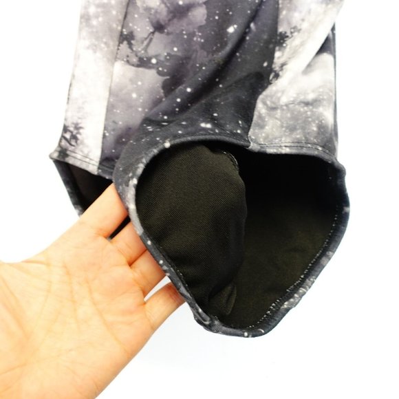 Vintage Swimsuit Women XS One Piece Black Floral Cut Out Galaxy Keyhole Unpadded - Picture 5 of 8